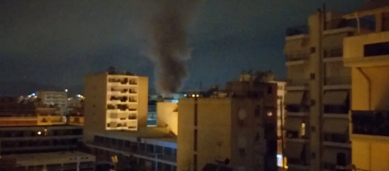 Φωτιά κοντά στα ΚΤΕΛ Λιοσίων